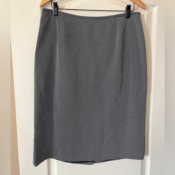 Outfit! Kasper Suit! Jacket & Skirt Women’s Size 14 Petite - Picture 10 of 16